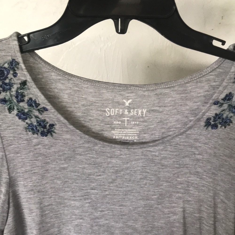 Juniors American Eagle Top
